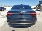 2017 Volkswagen Passat R-Line