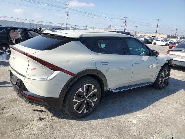 2023 KIA EV6 Light