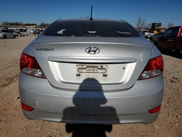 2013 Hyundai Accent GLS