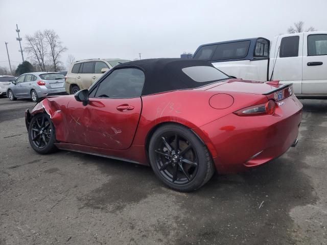 2020 Mazda MX-5 Miata Club