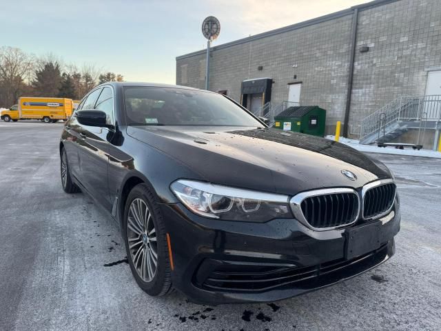 2019 BMW 530XE