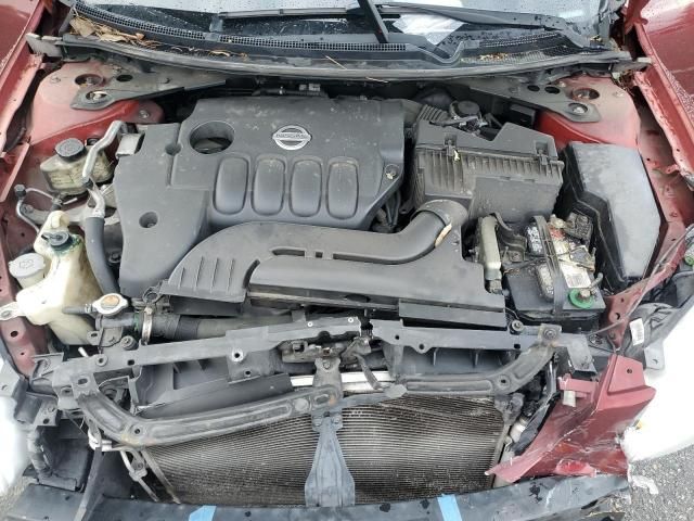 2010 Nissan Altima Base