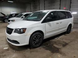 Salvage cars for sale at Franklin, WI auction: 2017 Dodge Grand Caravan SE