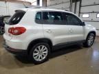 2009 Volkswagen Tiguan SE