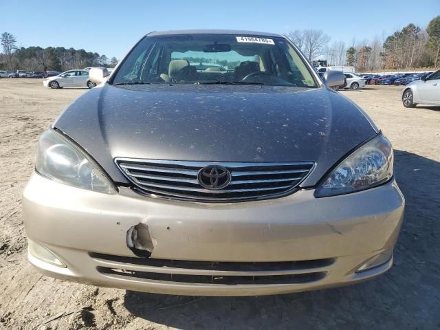 2004 Toyota Camry LE