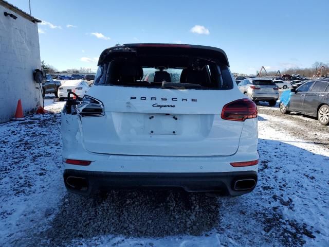 2016 Porsche Cayenne