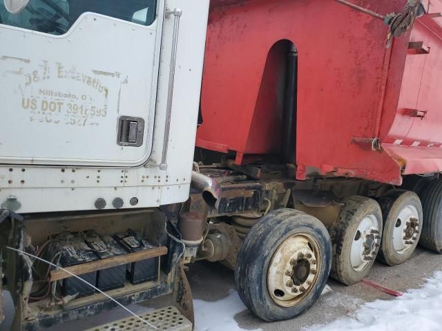 1998 Kenworth Construction T800