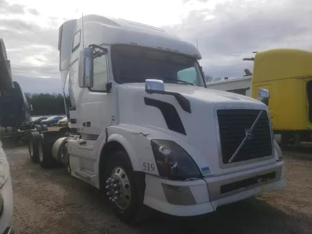 2015 Volvo VN VNL