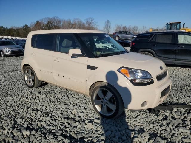 2011 KIA Soul +