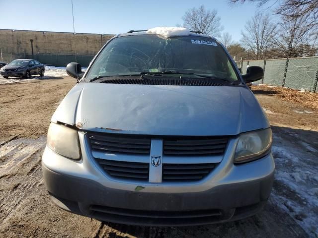 2005 Dodge Grand Caravan SE