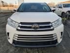 2017 Toyota Highlander SE