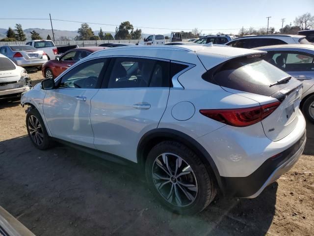 2018 Infiniti QX30 Base