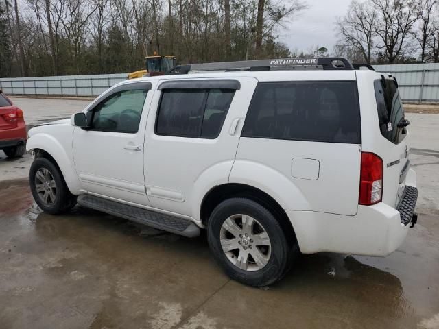 2007 Nissan Pathfinder LE