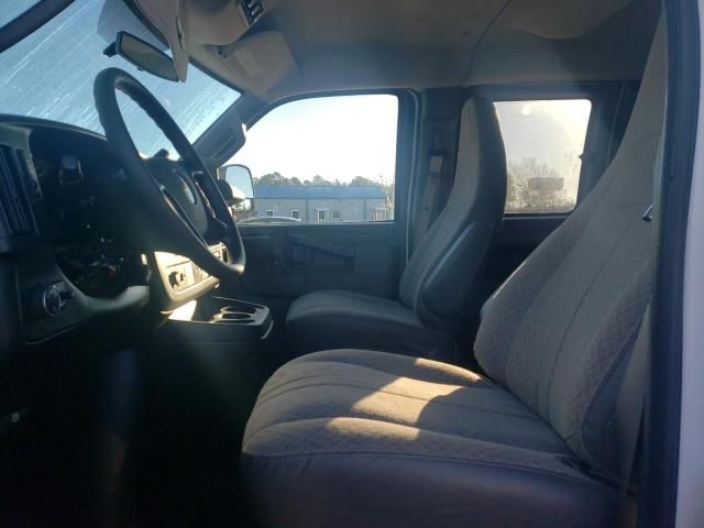 2016 Chevrolet Express G3500 LT