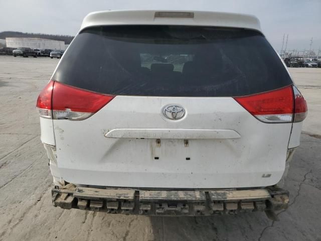 2012 Toyota Sienna LE