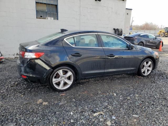 2013 Acura ILX 20 Tech