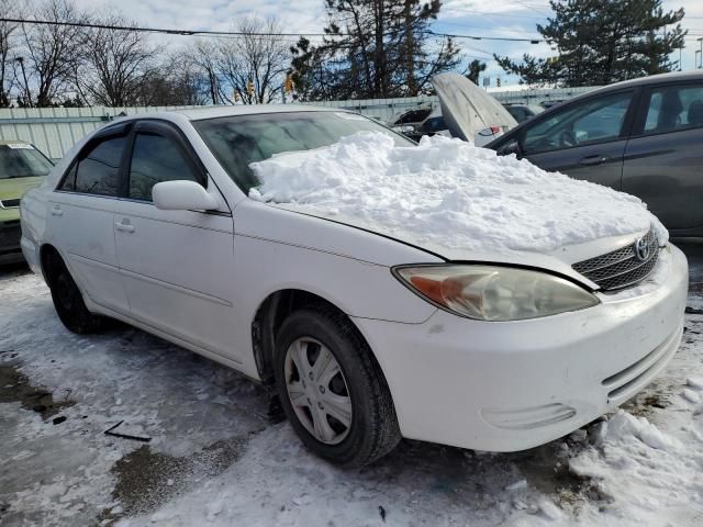 2004 Toyota Camry LE