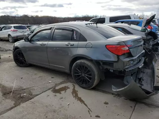 2013 Chrysler 200 Touring