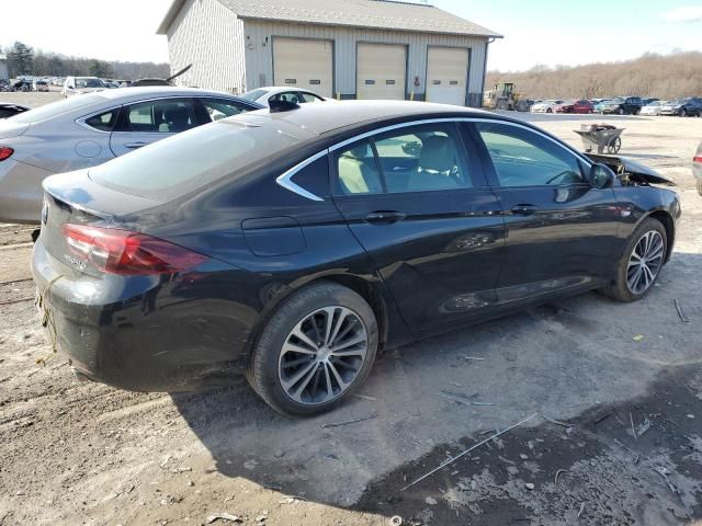 2018 Buick Regal Essence