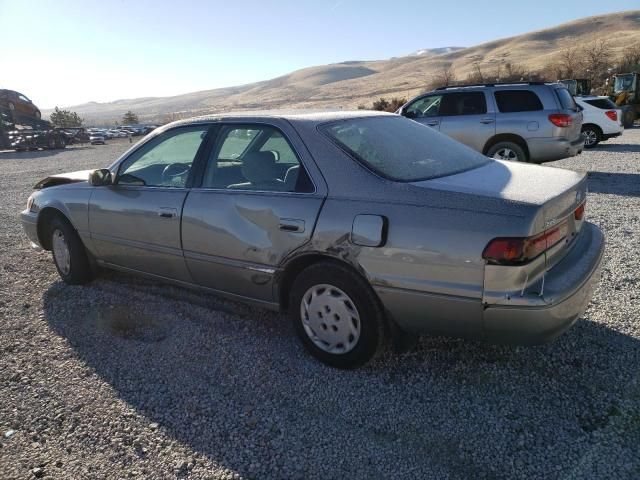 1999 Toyota Camry LE