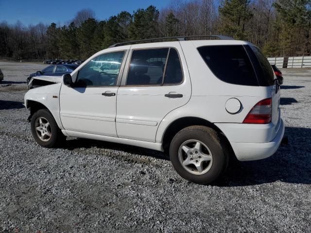 2000 Mercedes-Benz ML 320