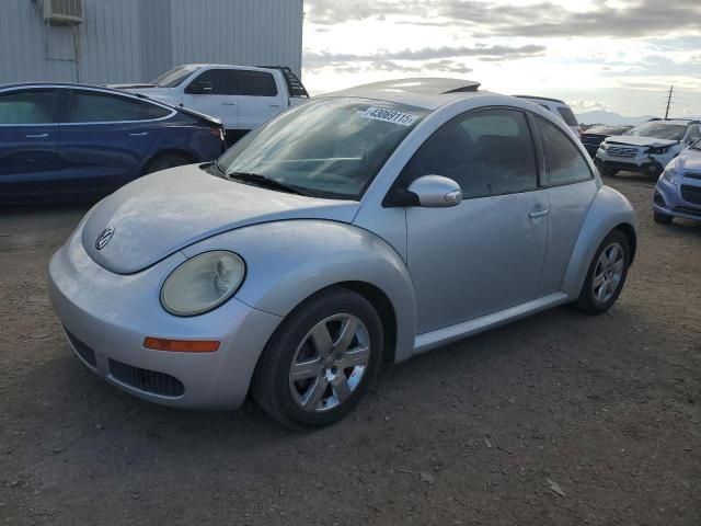 2008 Volkswagen New Beetle S