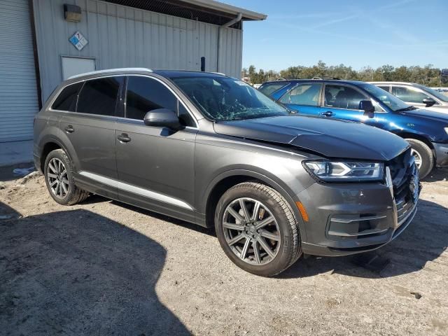 2018 Audi Q7 Premium Plus