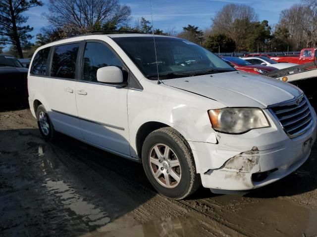 2010 Chrysler Town & Country Touring