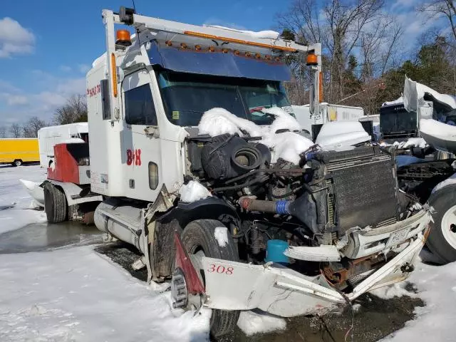 2007 Freightliner Conventional Columbia