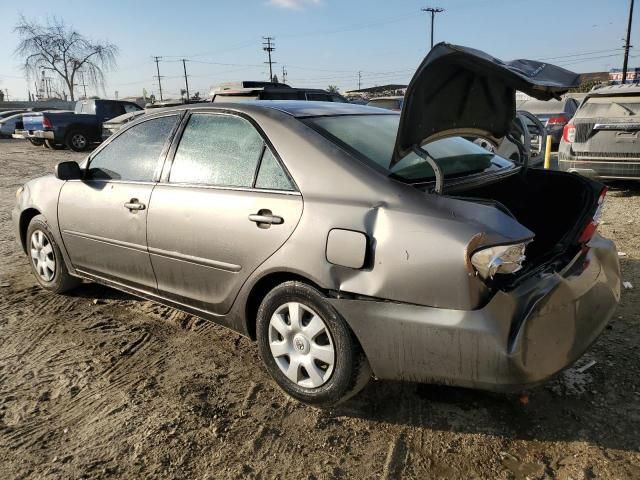 2004 Toyota Camry LE