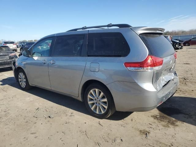 2013 Toyota Sienna XLE