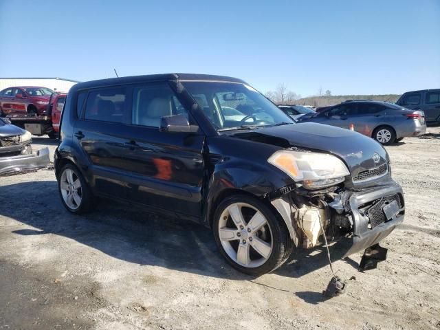 2011 KIA Soul +