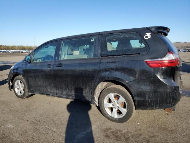 2017 Toyota Sienna