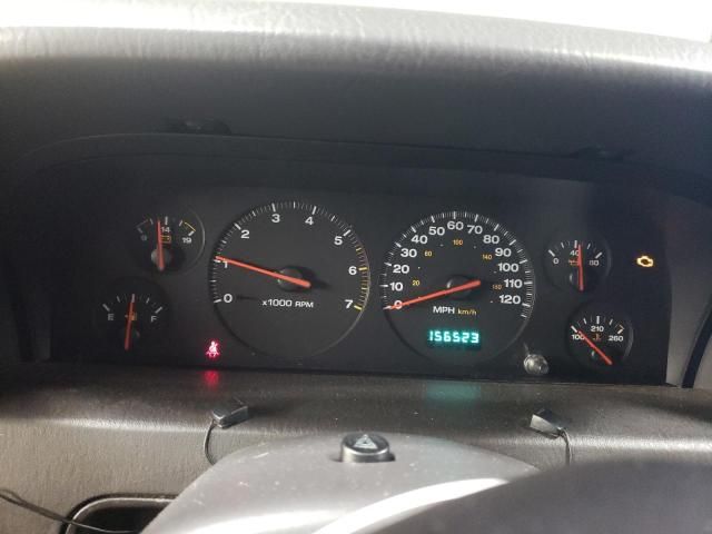 2000 Jeep Grand Cherokee Laredo