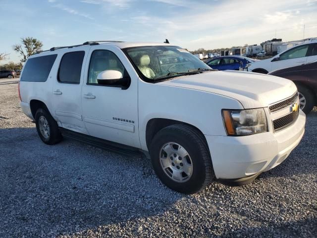 2014 Chevrolet Suburban C1500 LT