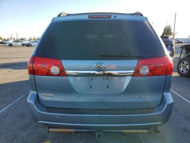 2006 Toyota Sienna CE