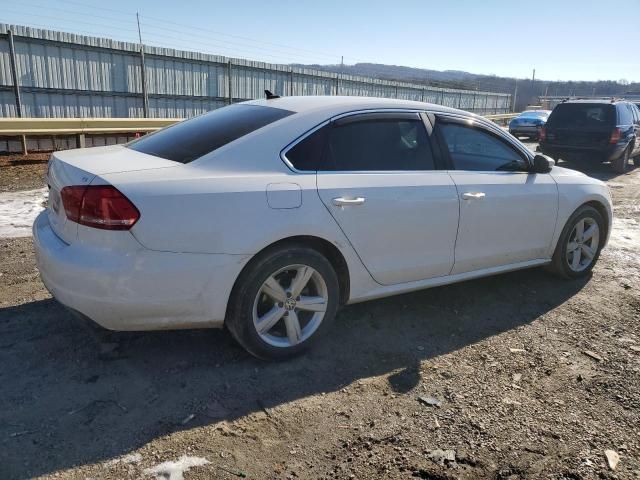 2014 Volkswagen Passat SE