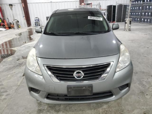 2013 Nissan Versa S