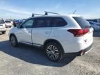 2016 Mitsubishi Outlander SE