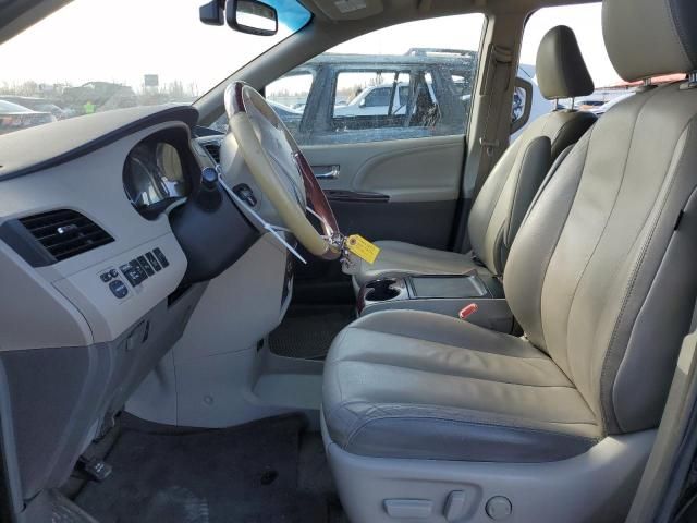 2014 Toyota Sienna XLE