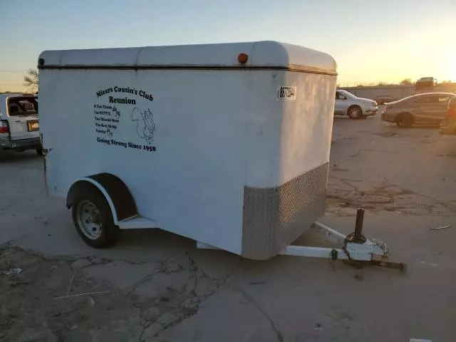 1999 W-W BOX Trailer