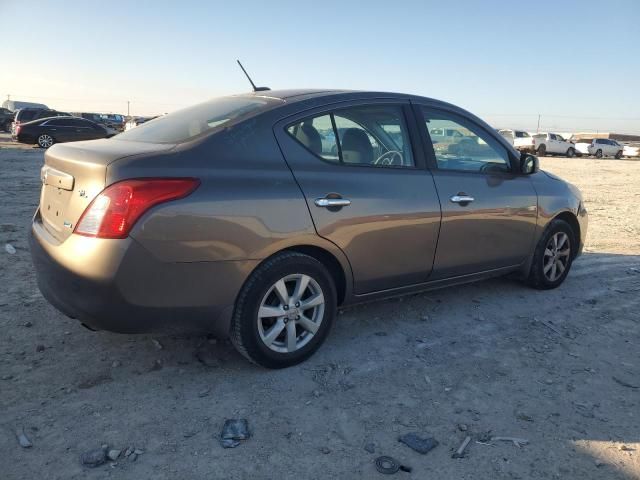 2012 Nissan Versa S