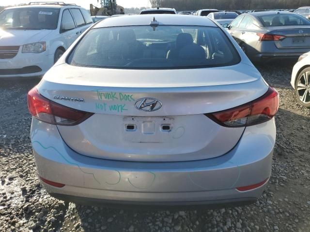 2016 Hyundai Elantra SE