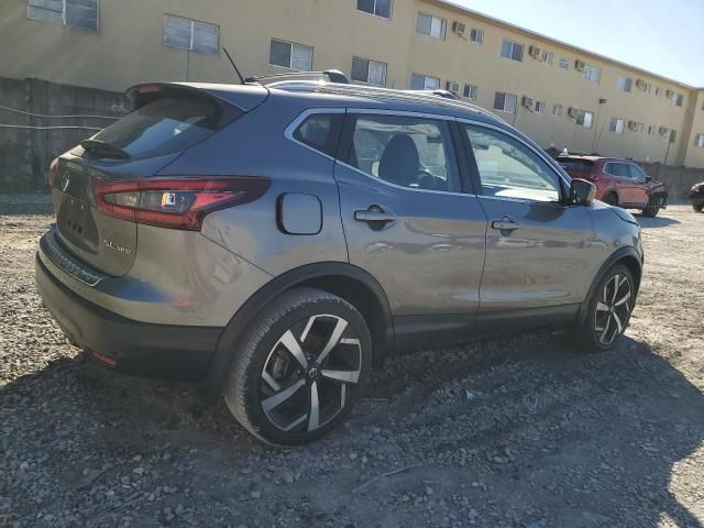 2022 Nissan Rogue Sport SL