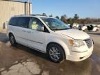 2009 Chrysler Town & Country Limited