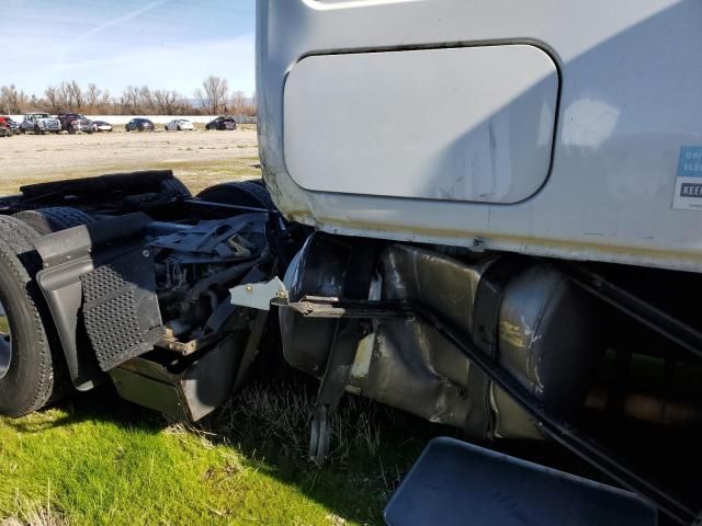 2016 Freightliner Cascadia 125