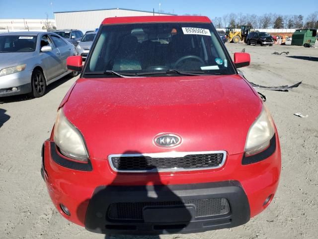 2010 KIA Soul +