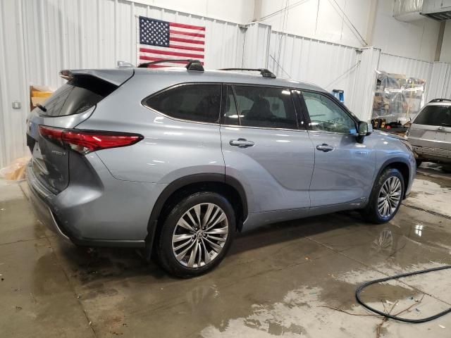 2020 Toyota Highlander Hybrid Platinum