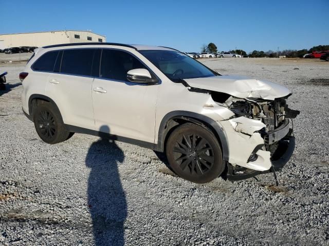 2019 Toyota Highlander SE