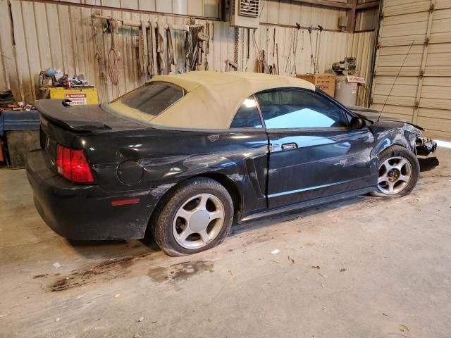 2004 Ford Mustang